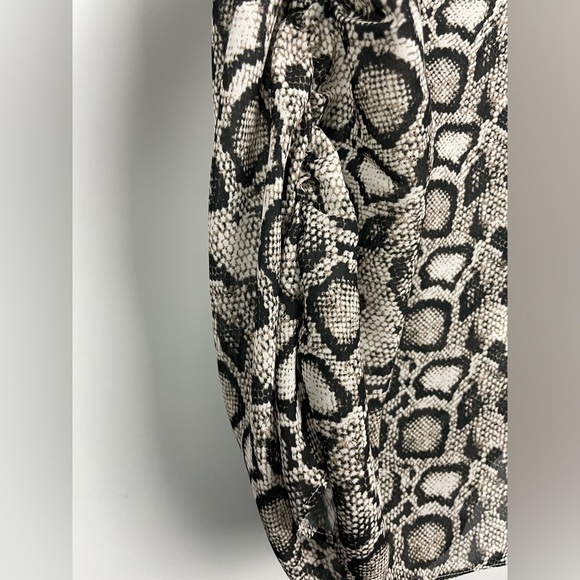 Good American Brown Black The Ruched Snake Print Lightweight Cami Blouse - Picture 5 of 9